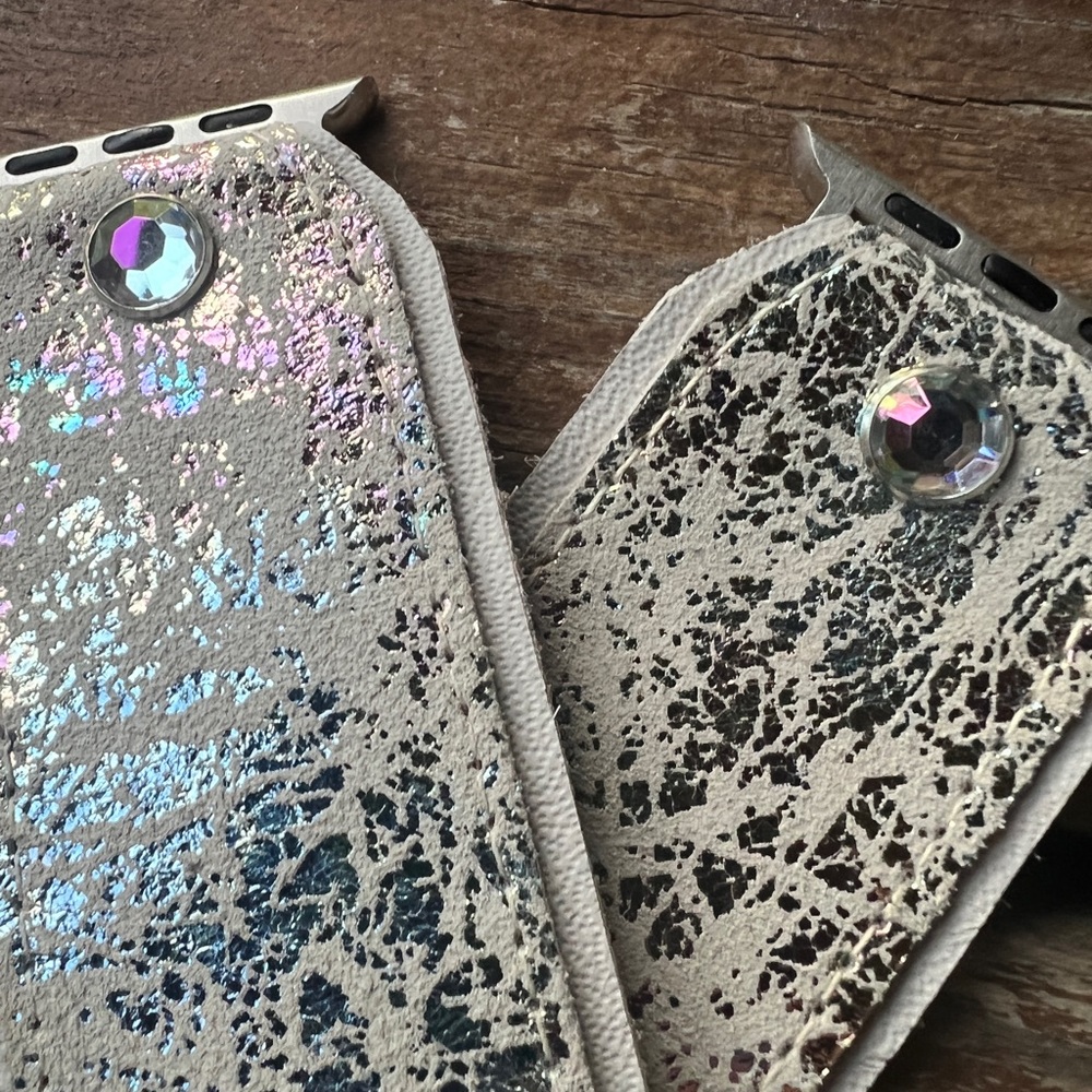 Mermaid.cream leather Apple Watch bow band similiar to spark*l